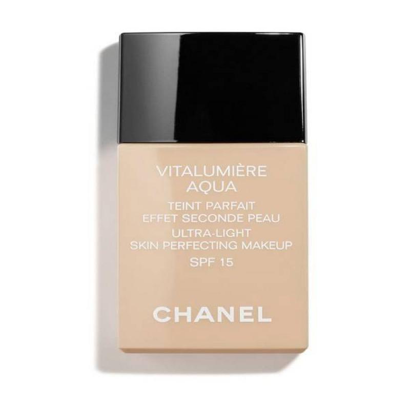 Chanel 170880 Vitalumiere Aqua Ultra-Light # 30 Beige Skin Perfecting Makeup Spf 15