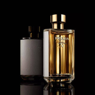 La Femme/Prada Traveler Exclusive Set (w)